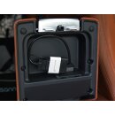 Bluetooth Audio Interface mit Titellisten für Aston Martin